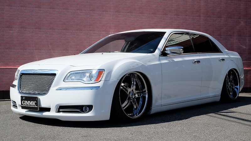 CHRYSLER 300 LTD AIRSUS