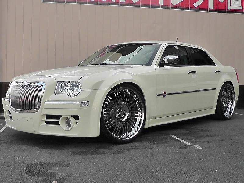 CHRYSLER 300C HERITAGE GIMMIC